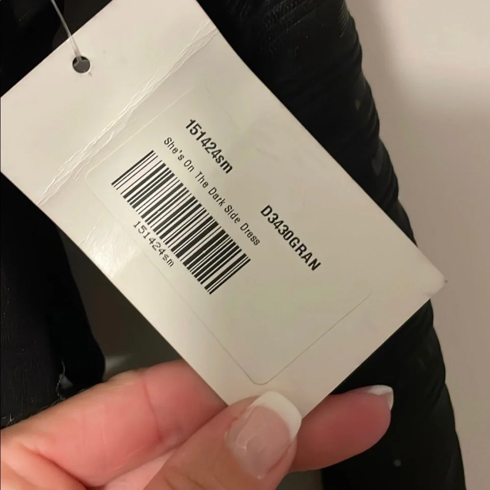 NWT Pink Lily Black Dress - Picture 5 of 5